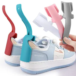 1set Lazy Shoes Helper  Handled Shoe Horn Shoe Lifting Helper for Seniors Elderly Disabled Plastic Shoehorn Fits All Shoes