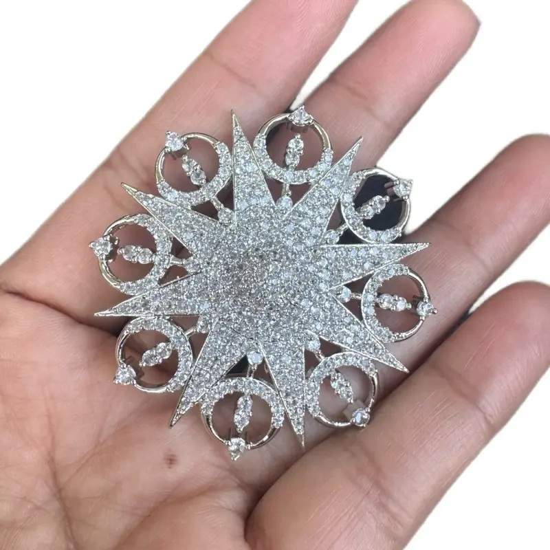 Women's Stone-Embellished Saree Brooch - Geometric Design, Sparkling Stones, Intricate Patterns, Exquisite Craftsmanship, Auspicious Outfit Complements, Detailed