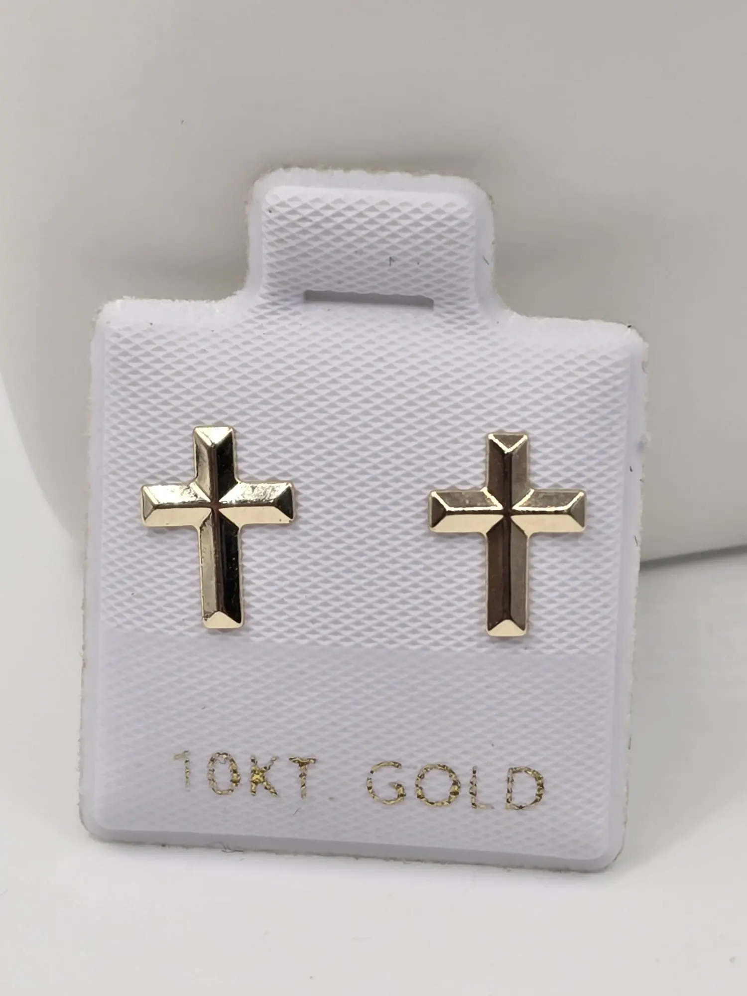 AIRA 10-Karat Gold Cross Earrings - Classic Style, Everyday Wear, Cross Crucifix Earrings, 10kt Gold Costume Jewelry Accessories, 10Kt Gold Earrings