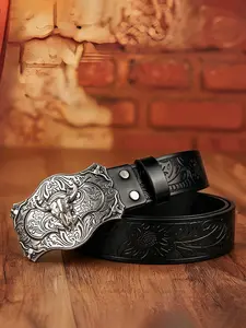 Fashionable Western Buckle Belt with Silver Bullhead Relief, Alloy Material, 1.46in/3.7cm Wide Trendy Embossed Belt, Perfect for Halloween Gifts and Christmas Gifts, Western Style Belt