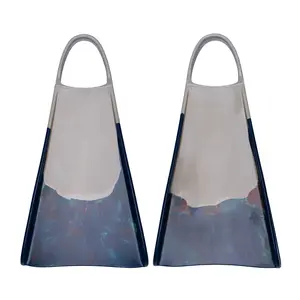 Yucca Bronson Short Blade Fins - Standard Flex - Powerful, Durable, Ergonomic, for bodysurfing, lifeguarding, shorebreak - Premium Malaysian Rubber