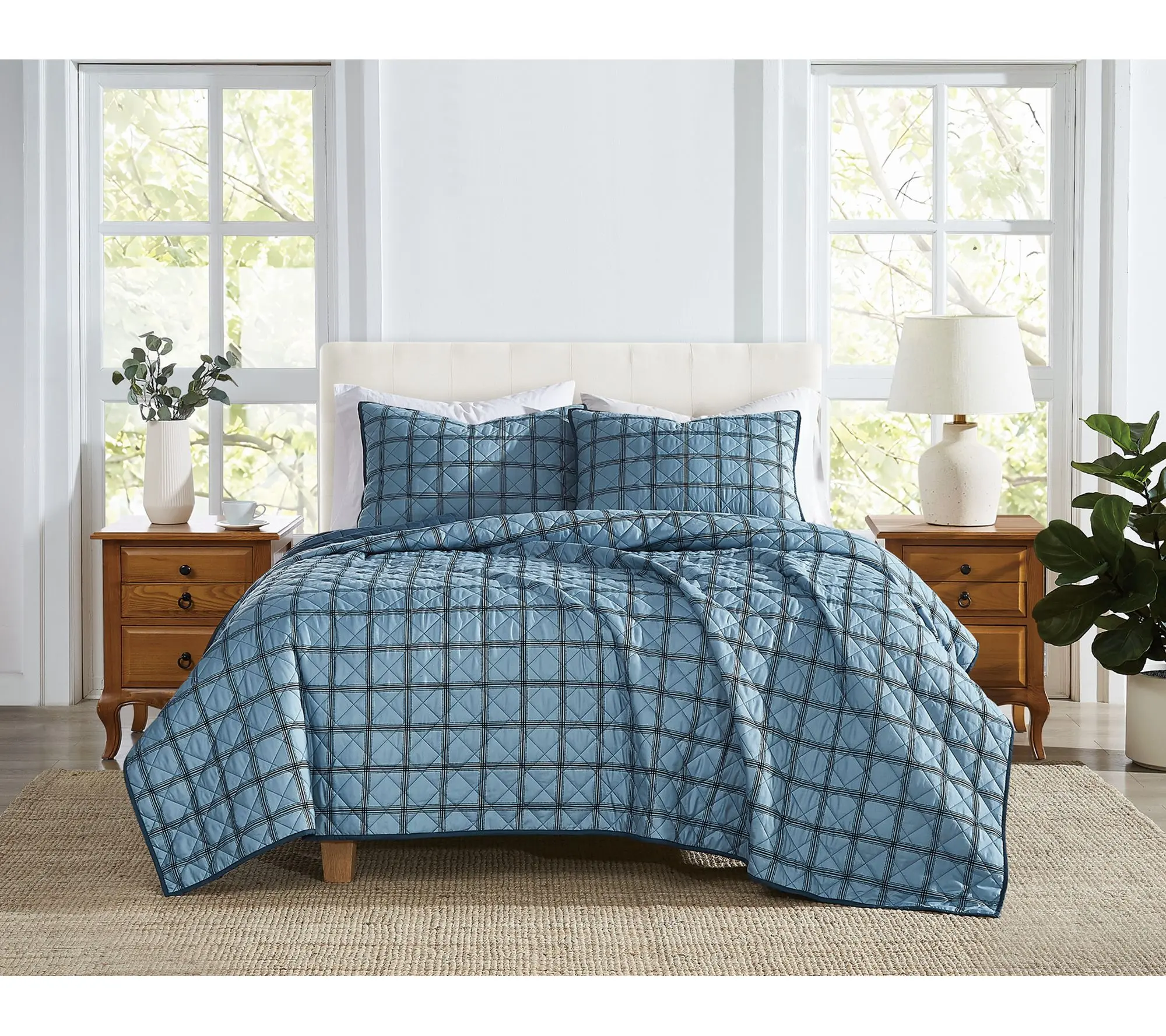 Cannon Luka Grid Full/Queen 3 Piece Quilt Set Cannon Luka Grid Full/Queen 3 Piece Quilt Set