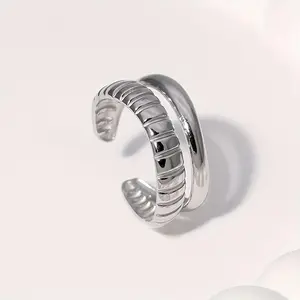 1pc Fashion Punk Style Braided Shape, Geometric Double Layer Opening Stainless Steel Ring, 18K Golden Plated Finger Ring, Double Layer Shell Thread Design, Suitable for Both Men And Women