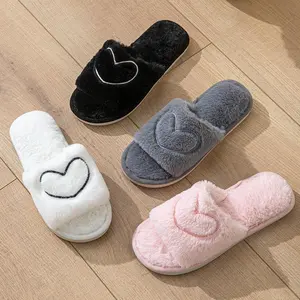Women's Plush Heart Print Slide Slippers - Cozy Open-Toe House Shoes with Non-Slip TPR Sole, Fuzzy Indoor Slides for Girls Suitable Valentine's Day gifts
