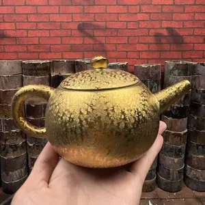 Yuki Handmade tea cup, all gold teapot JSCH