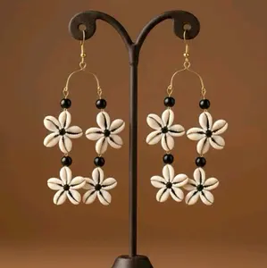 31/KANDY-FLOWERS:100% Handmade Natural Sea Cowries Shells Statement Earrings with Gold Brass Metal good for all occasions, Hypoallergenic safe no Skin Irritation .