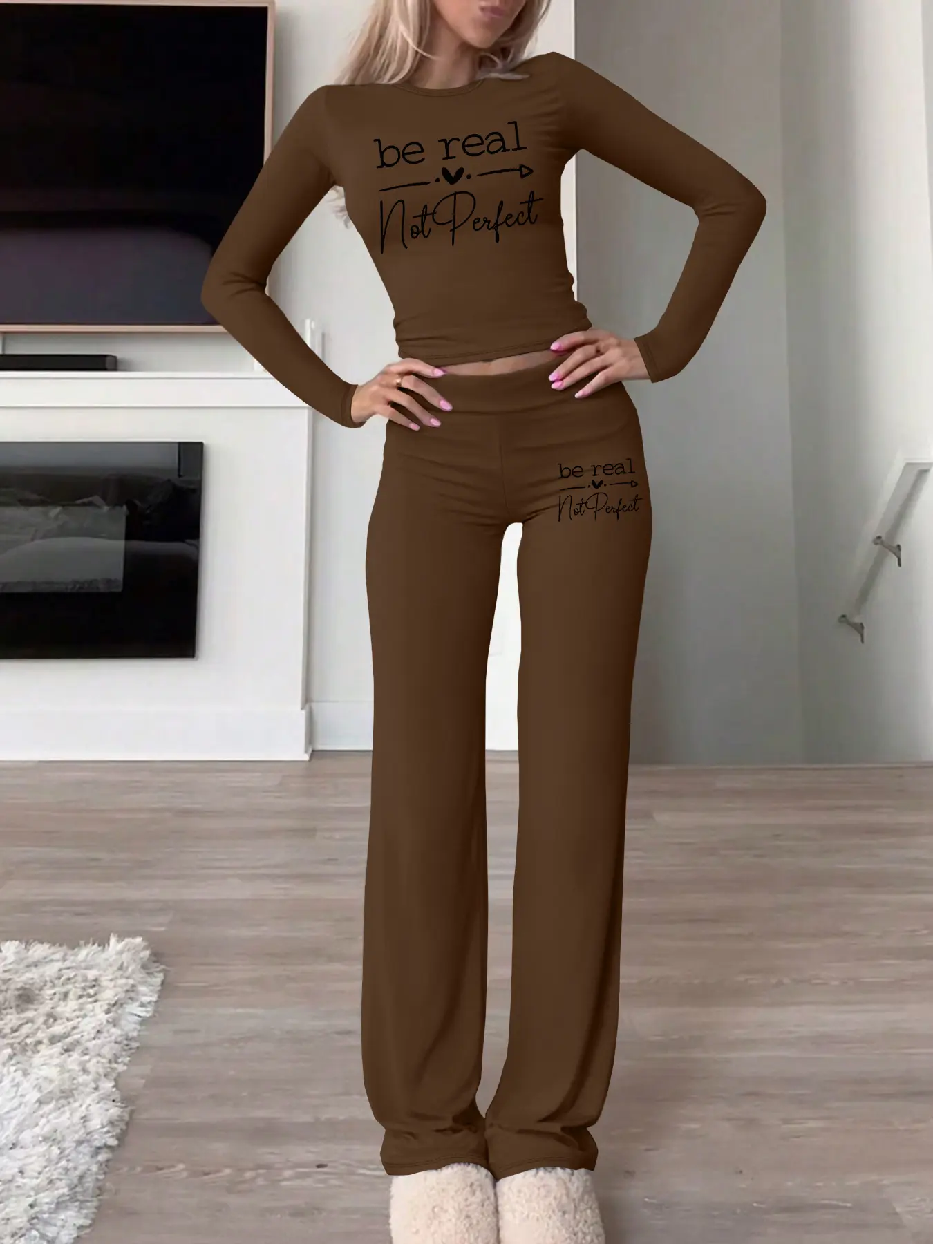 Women's Valentine's Day Long Sleeve Crop Top & Pants Set, Casual Fitted Heart Print, Spring Fall Fashion Two-Piece Suit