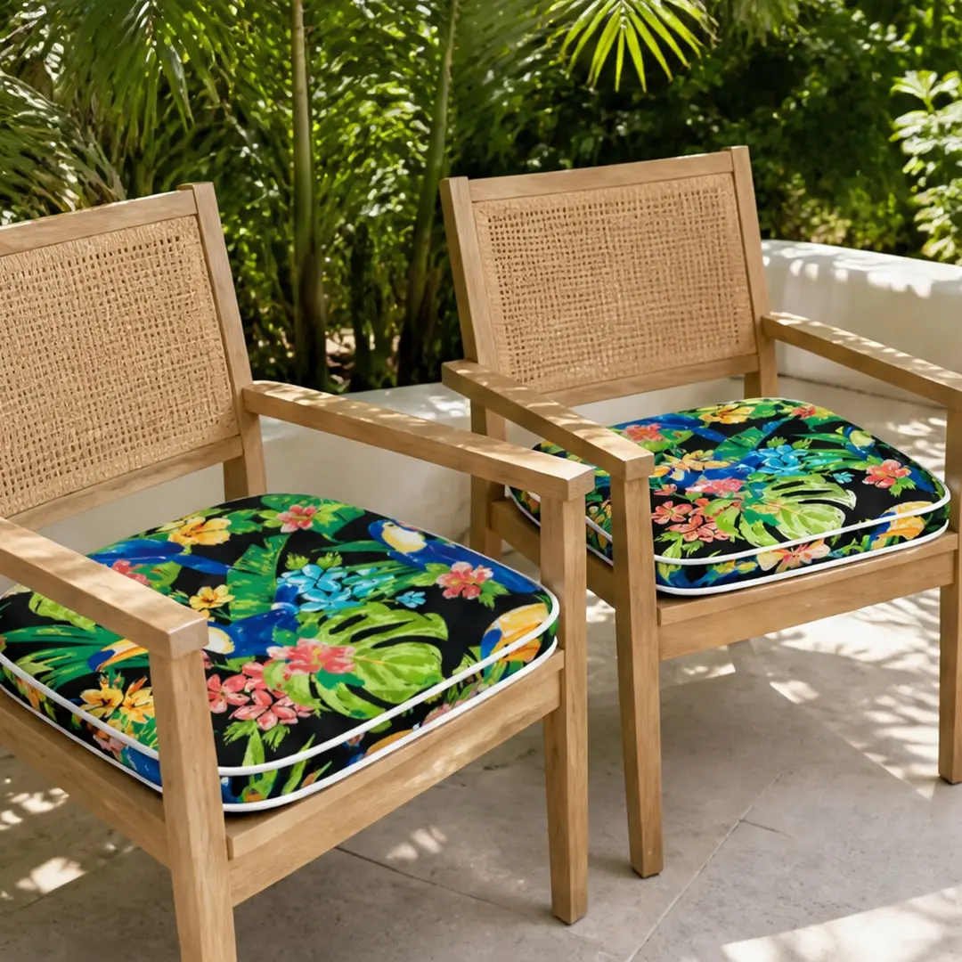 Outdoor Patio Chair Cushions Set of 4, Water-Repellent U-Shape Thick Foam Seat Cushions with Ties, 17x16x2 Inch All-Weather Cushions for Garden Patio Dining Chairs, Rich Forest Green, Green Color Options, Polyester Material, Color: Green