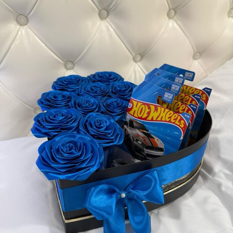 Luxury Heart-Shaped Gift Box with Blue Eternal Roses & Hot Wheels Cars Handcrafted Premium Arrangement
