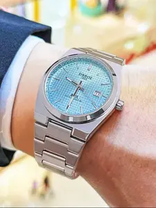 New Fashion Business Casual Men's Watch, Hollow Design, Calendar Display, Round Dial Watch, Butterfly Buckle Stainless Steel Strap, Street Essential, Quartz Wristwatch