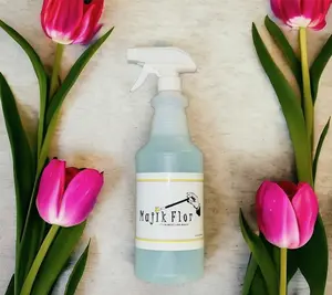 Majik Flor 32oz Flooring and hard surface cleaner. Use as directed. Household Spray Cleaner Scented
