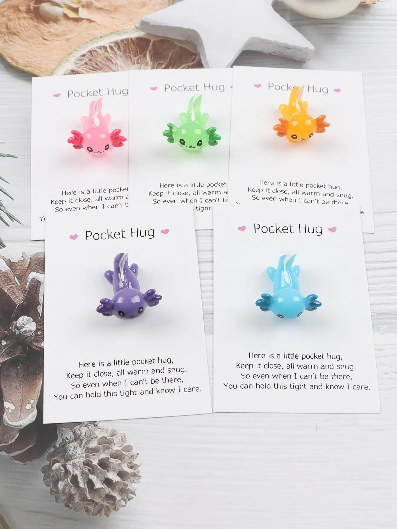 1pc A Variety of Colors Small Flying Dragon Friendship Card is Attractive. The Resin Gifts for Returning to School are Suitable for Small Gifts, Birth