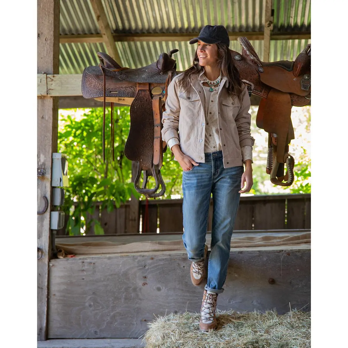 Rhea Buttercord Jacket: Cement