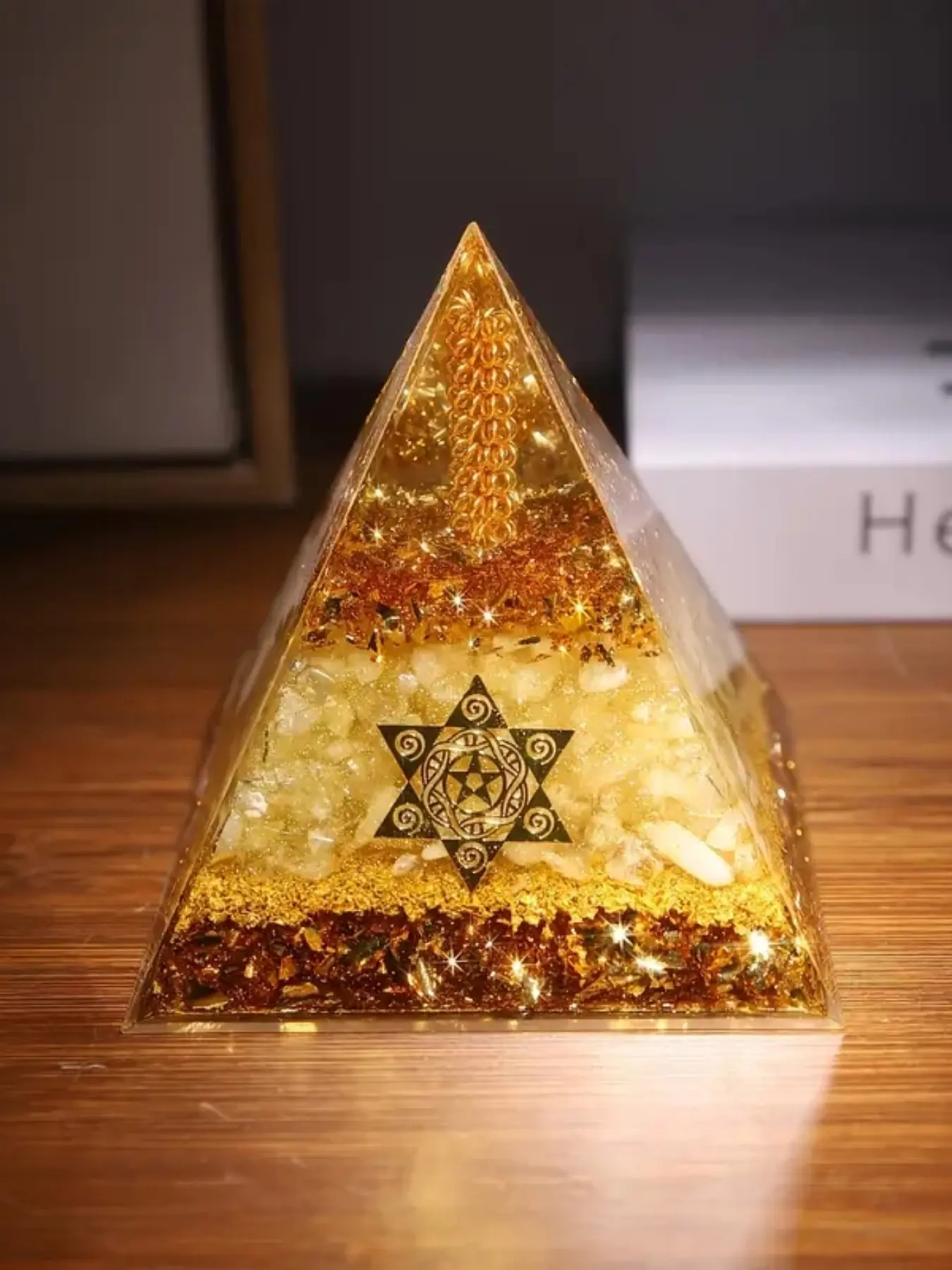 1pcs Wealth Energy Pyramid, Attracts Wealth and Good Luck, Perfect for Home and Office Decor, Home Ornaments, Decoration Items, Ideal Gift for Halloween, Christmas, Valentine's Day