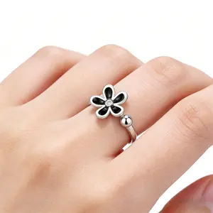 Cute Black Flower Open Ring for Women, Adjustable Silver Tone Floral Ring, Minimalist Daily Jewelry