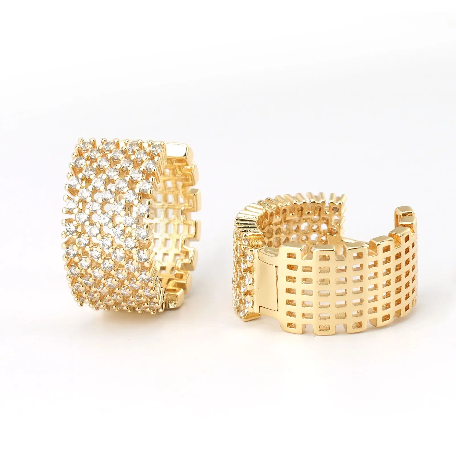 MEIITRUE 14K Gold Plated Zirconia Hoop Earrings for Women, Comfortable Hypoallergenic Earrings, Trendy All-match Luxury Jewelry for Girls