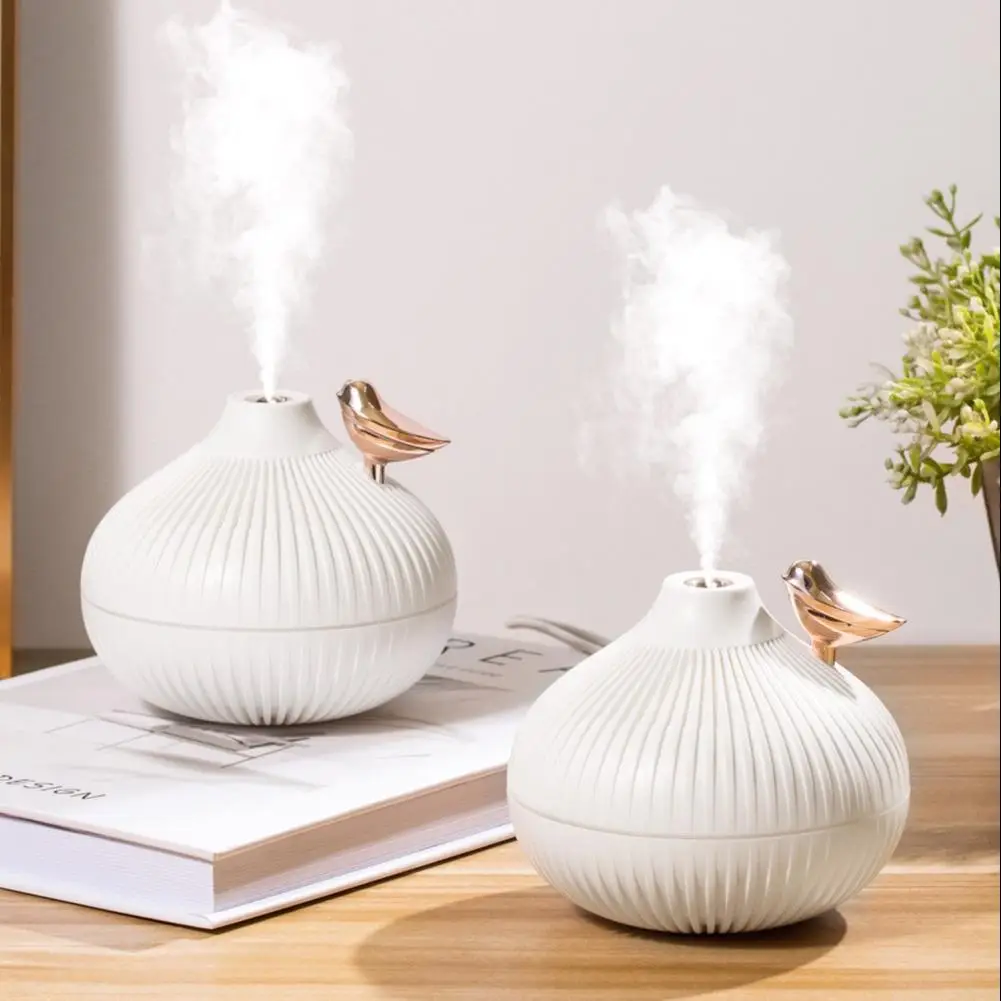 Creative Onion Design Small Humidifier, USB Powered Silent Operation Air Humidifier, Desktop Humidifier for Home Office Bedroom, Home Appliances