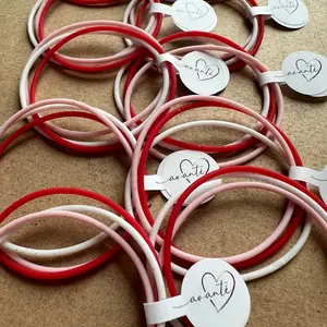 Love Links Jelly Bracelets - Soft Jelly Design with Colorful Accents, Ideal for Everyday Wear and Special Occasions