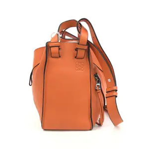 Pre-owned Loewe Leather Shoulder Bags 10.24'' R3189 Shoulder Bag C1363208058 0210 T2 Ella