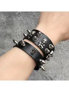 2-piece set of men's PU leather punk rock studded bracelets, unisex y2k gothic style bracelets, personalized spiked skull couple bracelet set
