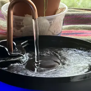 MISFANS Silent Cat Water Fountain 2.1L Pet Water Fountain Ultra-Quiet Copper Spout Night Light 6-Layer Filter Soft Blue LED Automatic Gravity Feeder|Wired plug-in model