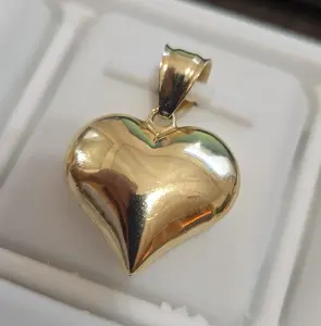 pendiente de corazon fino