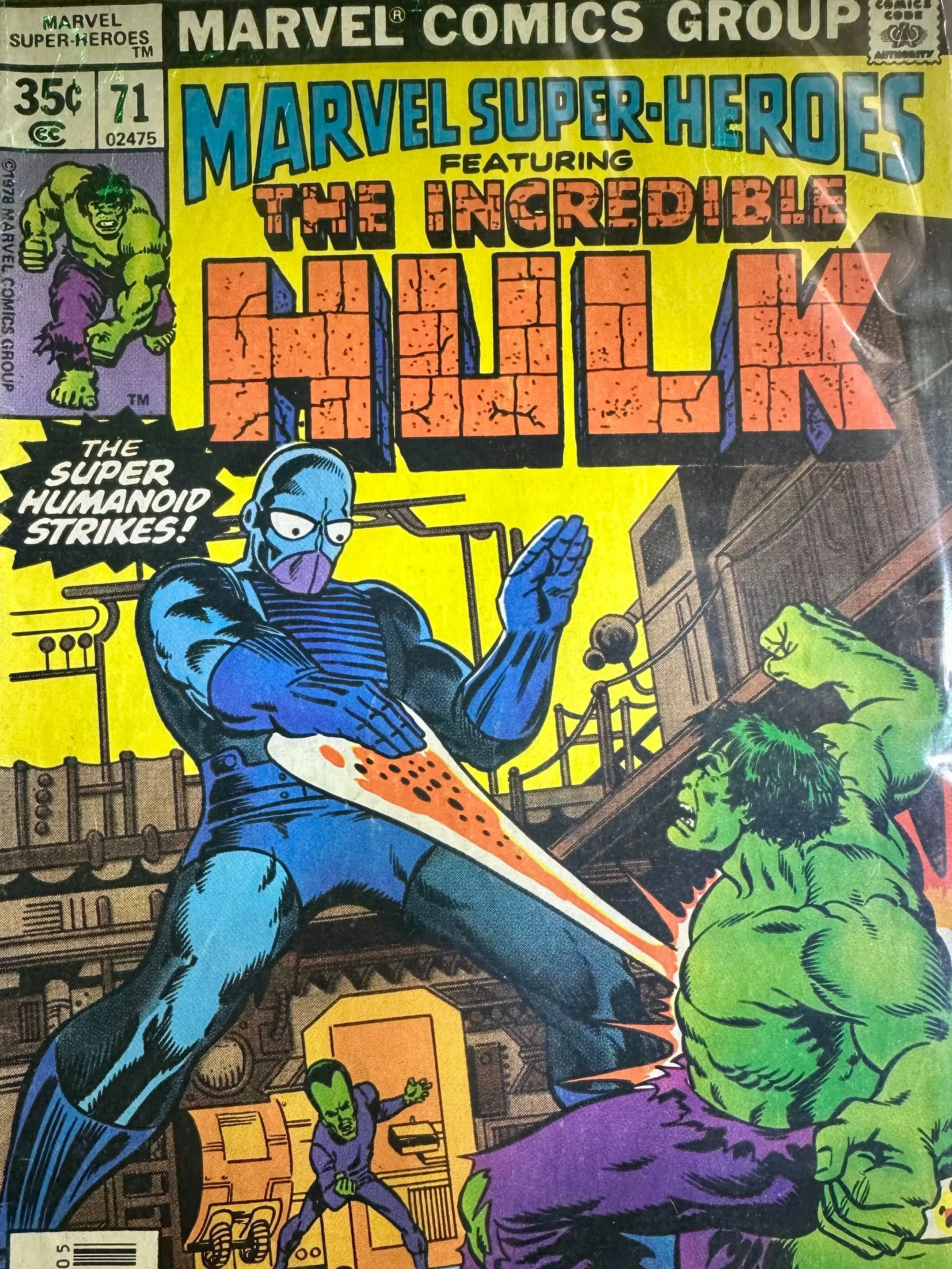 MARVEL SUPER-HEROES FEATURING THE INCREDIBLE HULK - MAY 1978 - COMIC BOOK #71