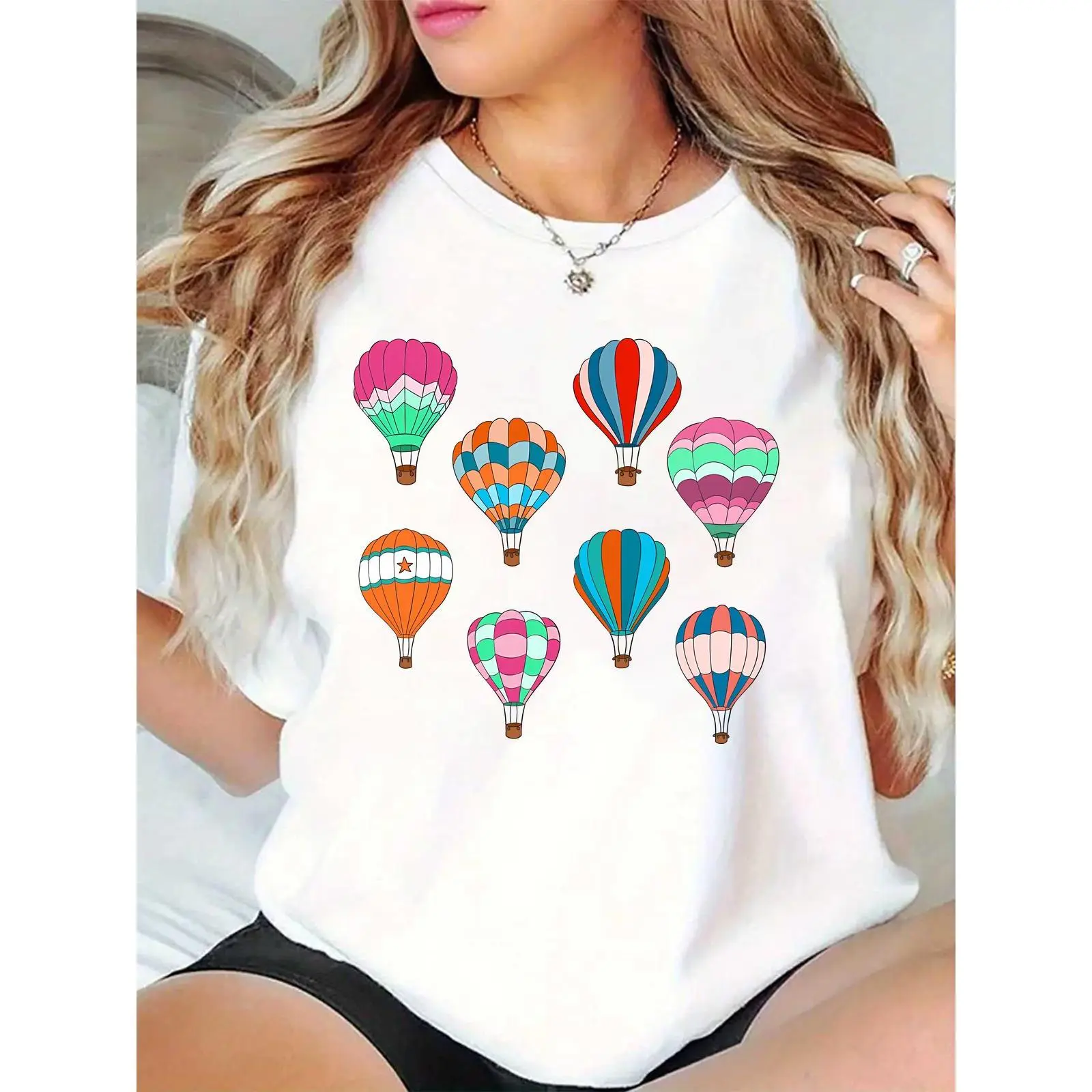 Women's Graphic T-Shirt with Hot Air Balloon Print in 100% Cotton, Casual Relaxed Fit Top, Comfortable Lightweight Summer Streetwear