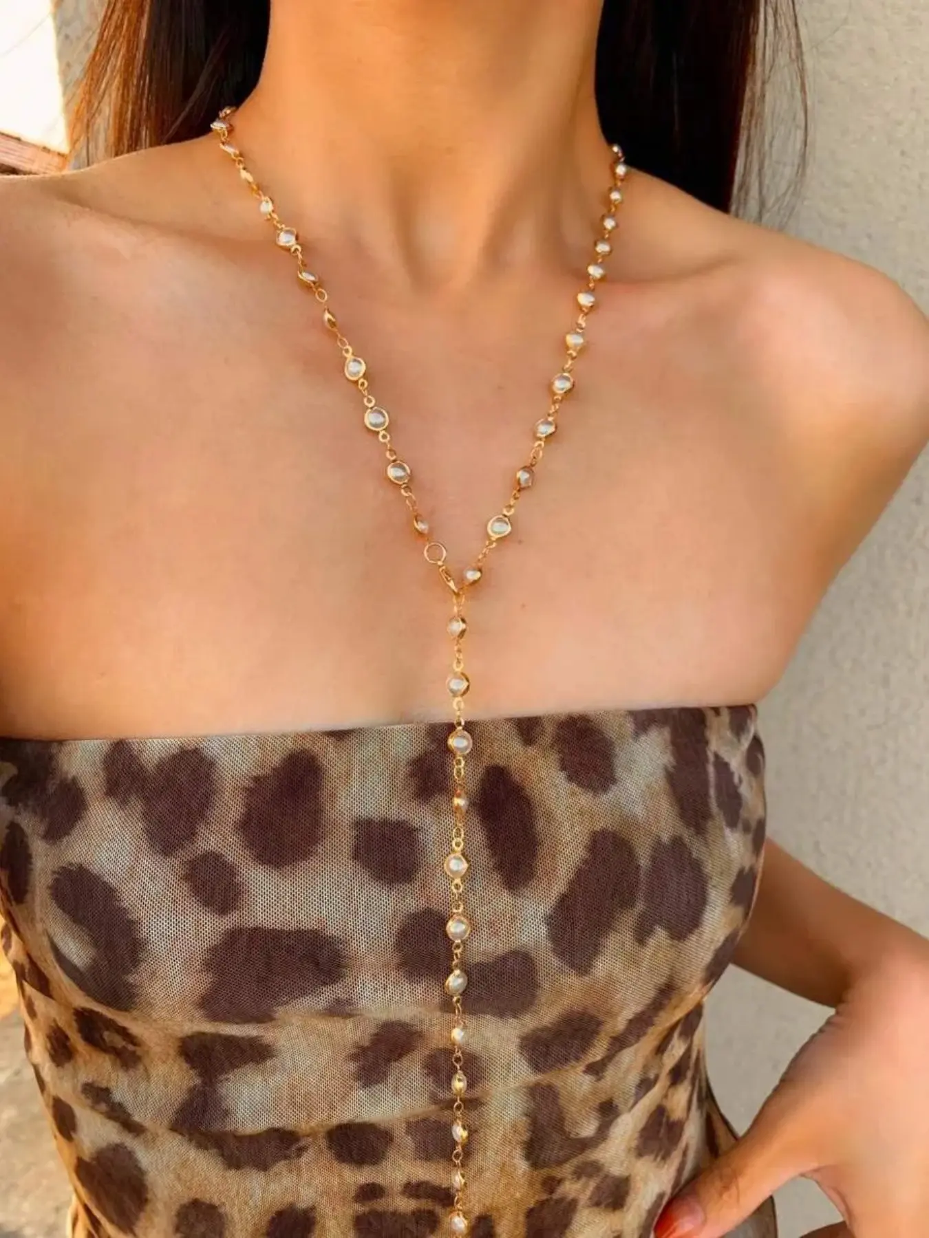 Elegant Y-Shape Long Accessory Necklace with Imitation Pearl Pendant, Faux Pearl Jewelry, Silver Color, Perfect for Daily Wear, Parties, Vacations, Gift Idea