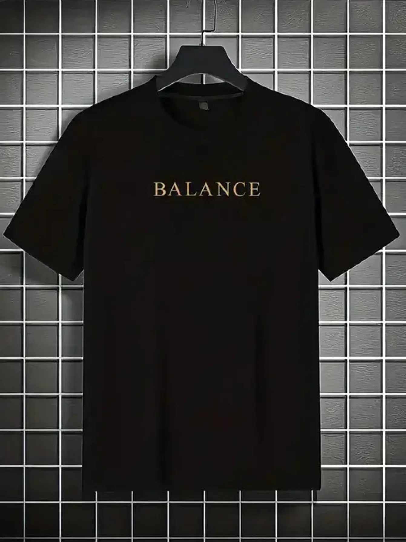 Male Casual Sports T-Shirt in Calico Fabric for Outdoor Sports, Hiking, and Light Outdoor Wear, Round Neck, Short Sleeve, Sporty Chic, 5Xl
