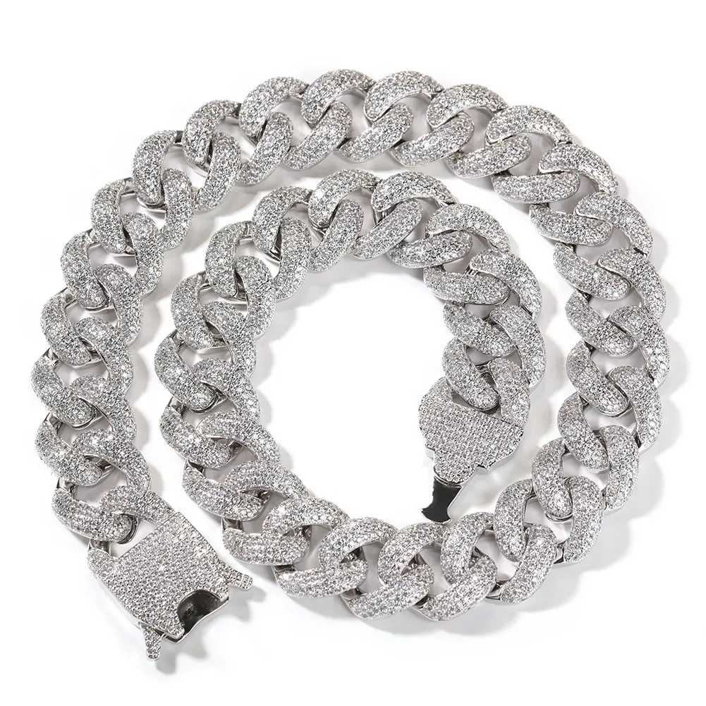 Men's 20mm Cuban Link Chain Necklace, Chunky Gold-Tone Hip Hop Jewelry, Statement Style with Full Buckle Clasp, Cuban Link Design