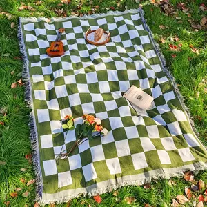 Picnic Blanket, Checkerboard Pattern Picnic Mat with Tassel, Outdoor Camping Mat, Portable Picnic Blanket for Camping & Hiking