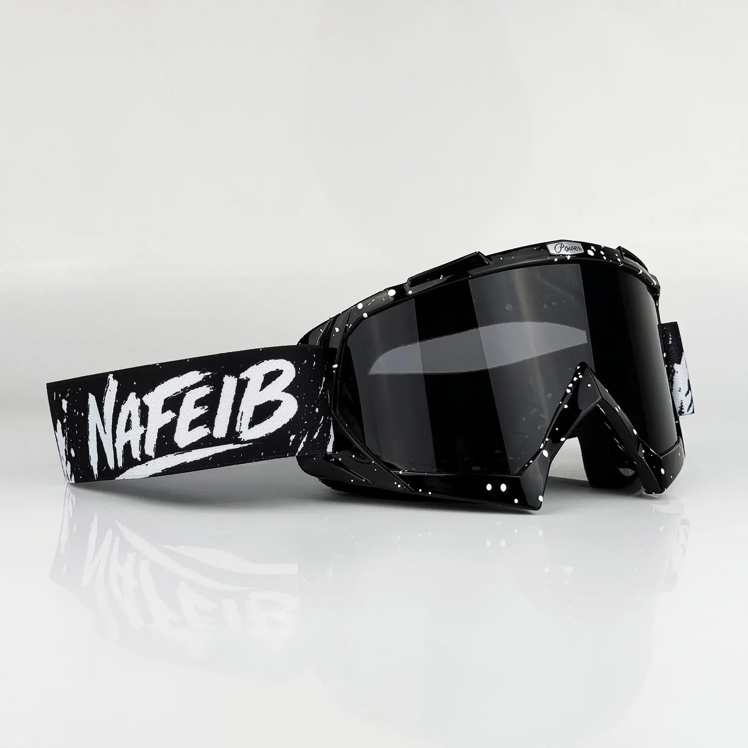 Motorcycle goggles with adjustable elastic strap and replaceable lenses, protective gear for riding, cycling, skiing, climbing, motorcycle accessories Safety Protection