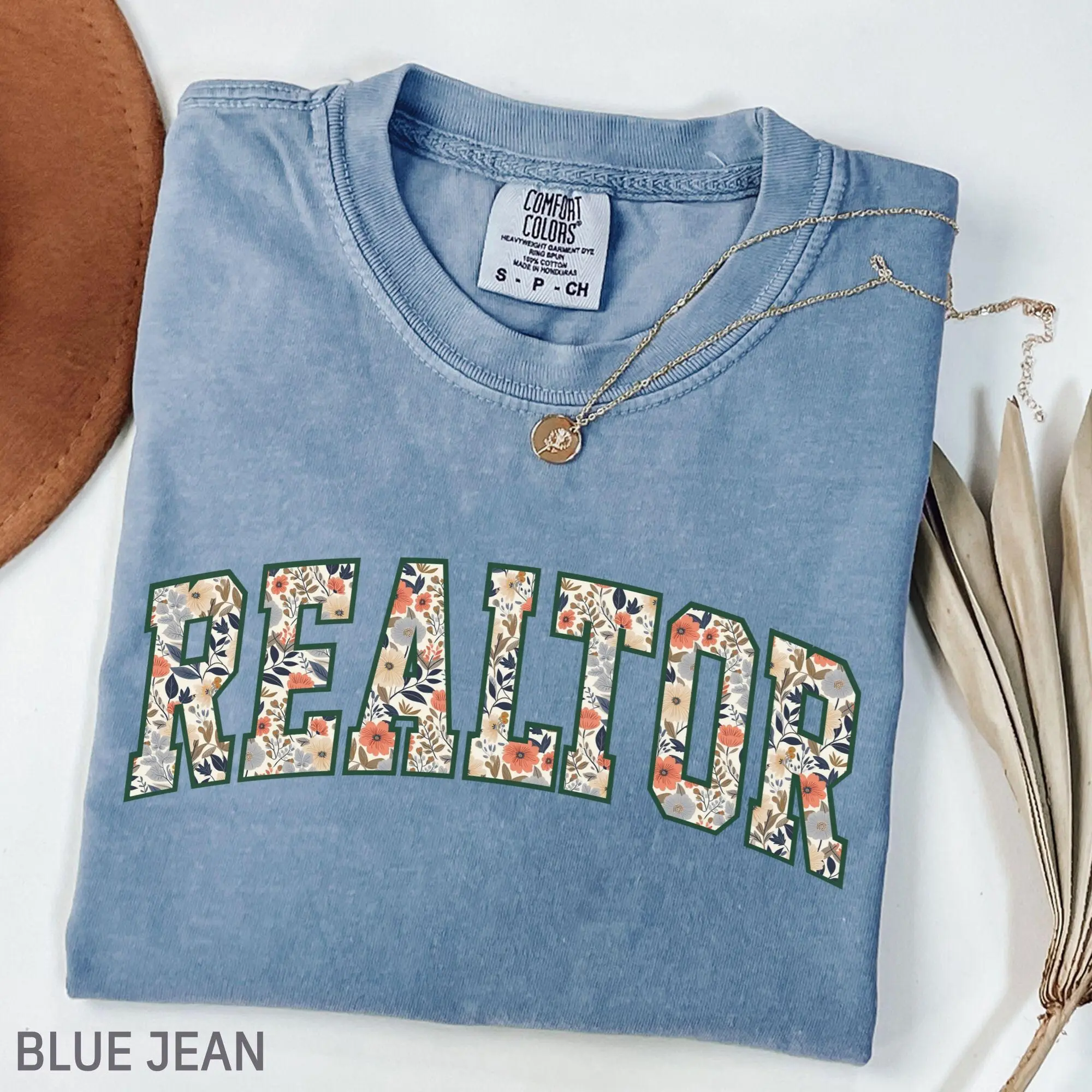 Comfort Colors Realtor Shirt, Boho Floral Realtor Shirt, Realtor Tee, Cute Realtor Shirt, Gift for Realtor, Real Estate Agent Gift T-Shirts