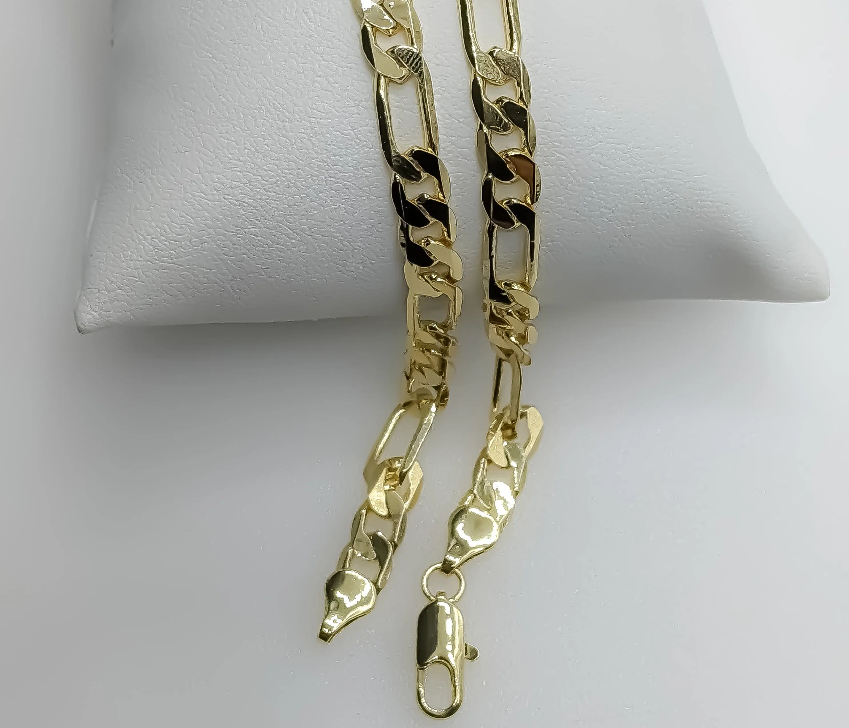 Italy 750 18K 6mm Figaro Chain