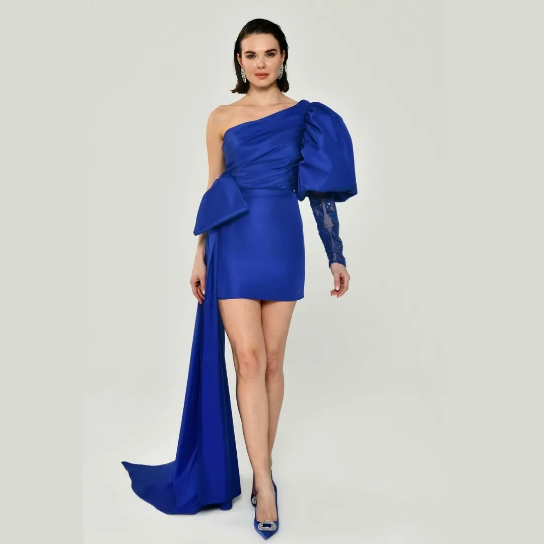 Mini puff sleeve dress with detachable bow and train