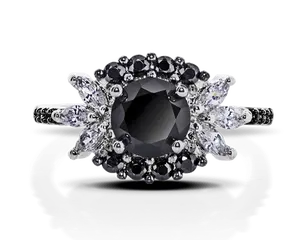 Black Luxe XOXO Ring