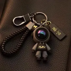 New bear men's and women's key chain couple cartoon cute premium car keychain rich key ring jewelry pendant