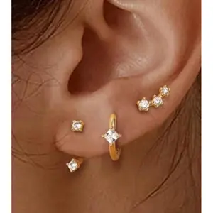 Sparkly Zirconia Star Butterfly Cute DDES0510 Luxurious Earrings Three-Piece Set 14K Gold-Plated