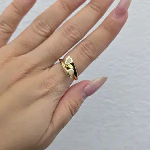 10K Yellow Gold Heart Band Ring