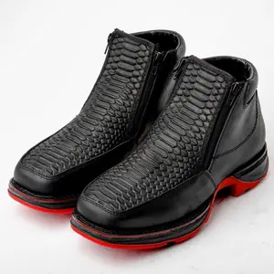 Matte Black Leather Botin With 3D Lightweight Soles - Square Toe