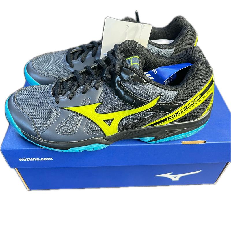 Mizuno Cyclone Speed Volleyball Shoes - Durable Design, Comfortable Fit, Ideal for Volleyball Play