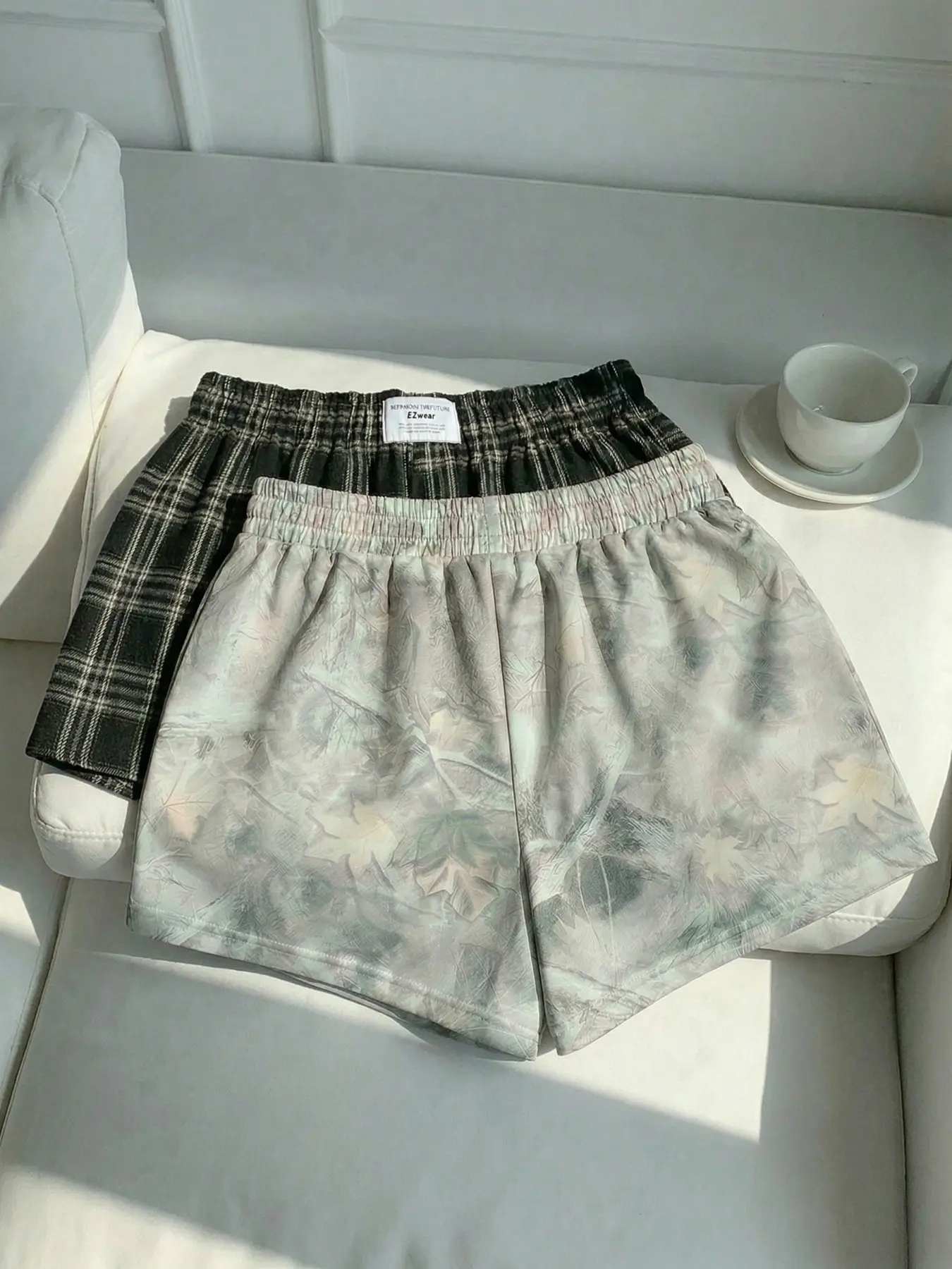 2-Pack Y2K Vintage Maple Leaf Print & Retro Plaid Check Elastic Waist Casual Shorts, Casual Shorts Loungewear, High Waisted Shorts for Women, Comfy Soft High Waist Lounge Bottoms, Casual Homewear for Daily Wear, Beach, Vacation