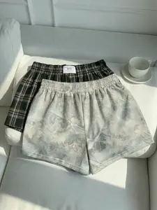 2-Pack Y2K Vintage Maple Leaf Print & Retro Plaid Check Elastic Waist Casual Shorts, High Waisted Shorts for Women, Comfy Soft High Waist Loose Fit Lounge Bottoms, Aesthetic Casual Homewear for Daily Wear, Beach, Vacation, Street Style