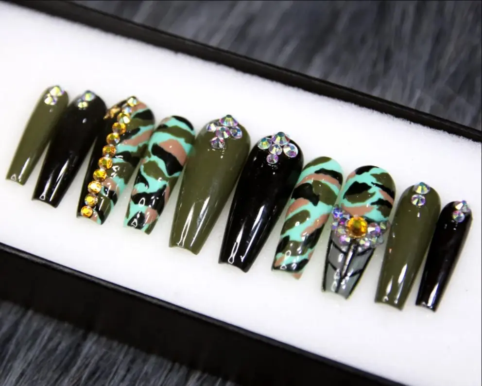 Camo Hand-Painted Press On Nails, Military Green 3D Gems Nail Art Set, Luxury Gif For Her On Wedding & Birthday Party