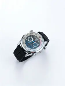 1pcs men's silicone quartz watch, Analog Watch, Quartz Wristwatch, fashionable new three-eye large dial, classic business style, versatile for daily wear, suitable for men's daily commuting and work