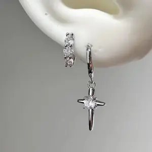 Exploding White Zircon Cross Star Earrings, Sweet And Cool Style, Double Ear Piercing Design, Simple And Personalized Earrings