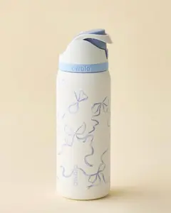 Owala blue ribbon pattern 32-ounce stainless steel water bottle - equipped with a straw, large-capacity new insulated water bottle, portable straw water bottle.