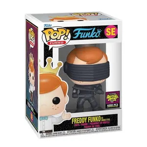 Funko pop! Freddy Funko at snake eyes