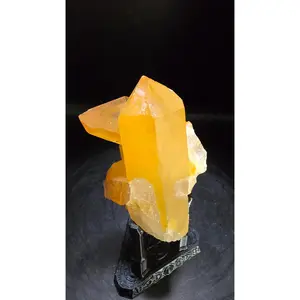 Natural Tangerine Quartz Cluster – Brazil – 0.18 lbs